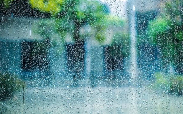 Rainy weather with condensation and water on window | Humidity | Air Conditioning | Keith Air Conditioning